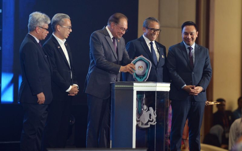 Tiada lagi tindakan berasingan, keselamatan negara tanggungjawab bersama – Anwar