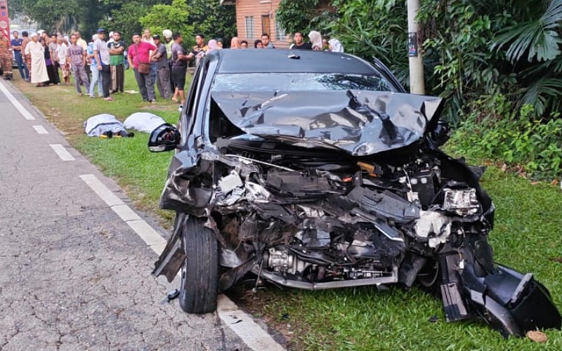 Tiga maut, dua parah kemalangan di Kampung Paya Pasir