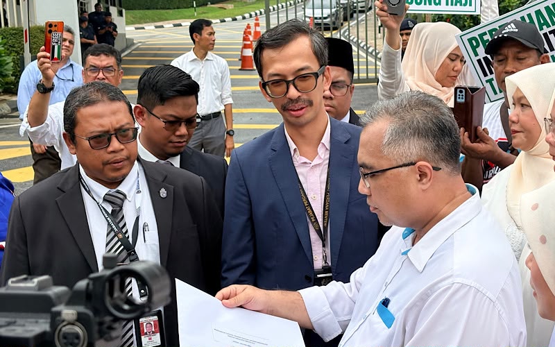 Pembangkang keluar Dewan ketika sidang khas Parlimen RCI TH disifatkan kebudak-budakan – Amidi