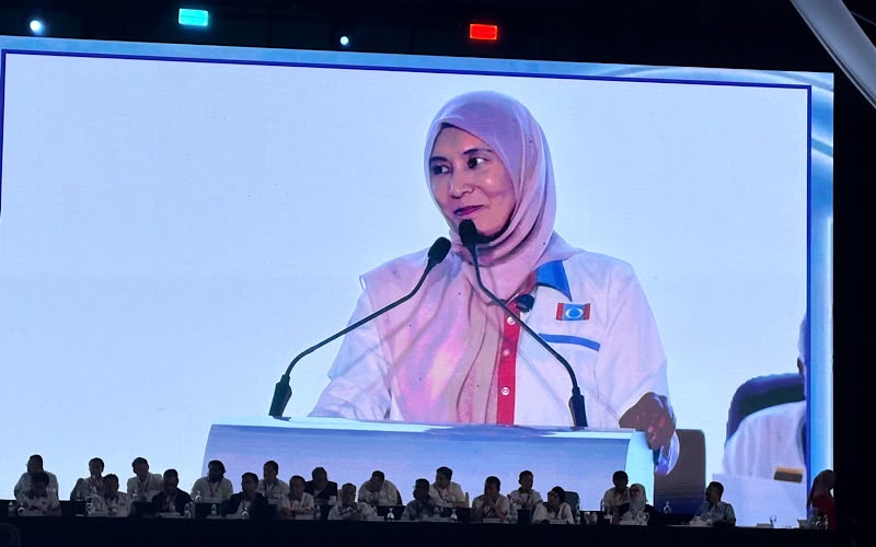 Izzah titip penghargaan dalam ucapan akhir sebagai Timbalan Presiden PKR