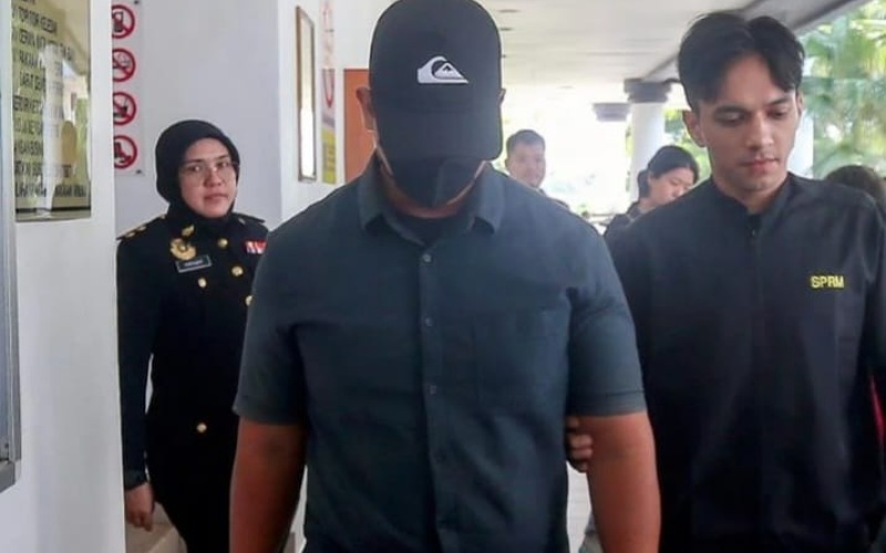 Pegawai bomba didakwa terima rasuah sebagai dorongan keluarkan surat sokongan