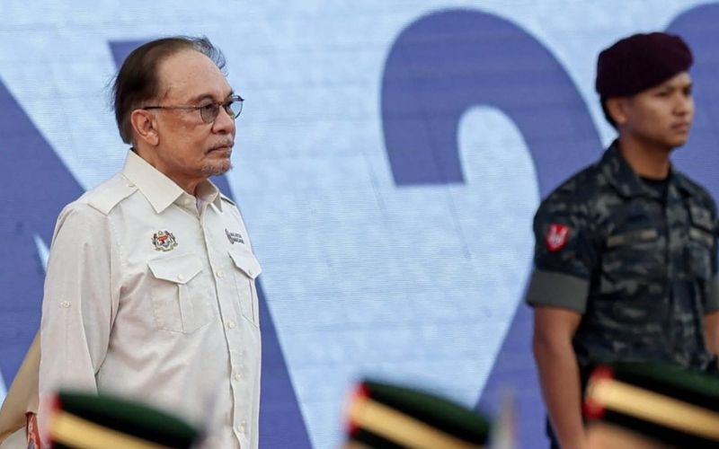 PM Anwar mahu ketua jabatan, agensi kerajaan turun padang pastikan projek lancar
