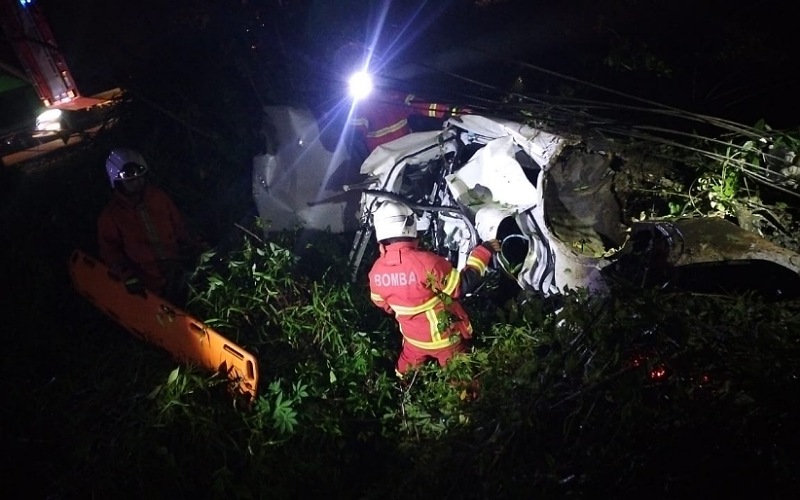 Dua remaja maut kemalangan SUV, motosikal di Tanjung Gemok
