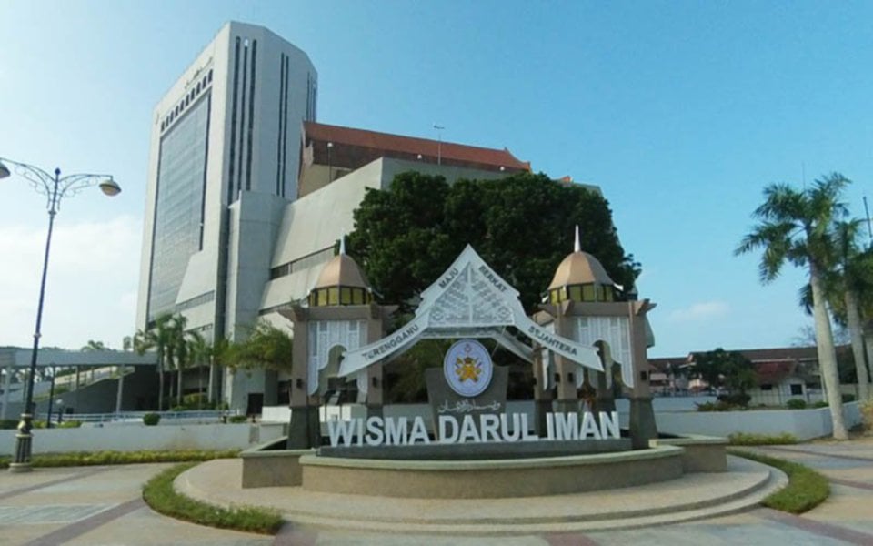 Hutang Terengganu turun, tetapi siapa yang membayarnya?