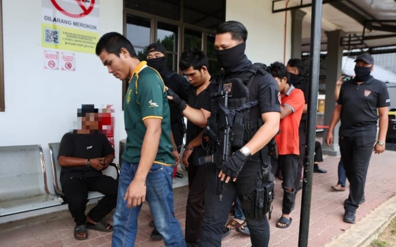 Dua beradik antara dituduh bunuh lelaki di ladang kelapa sawit