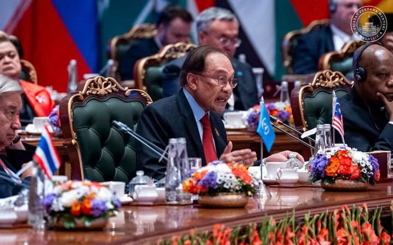 PM Anwar tegas pilih kestabilan, bukan polemik politik