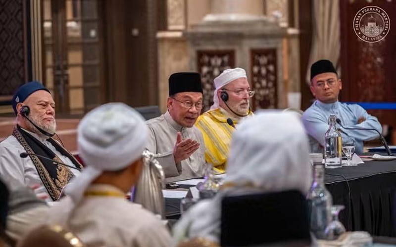 Institusi pondok perlu kuasai AI, tradisi ilmu baharu diperkasa – PM