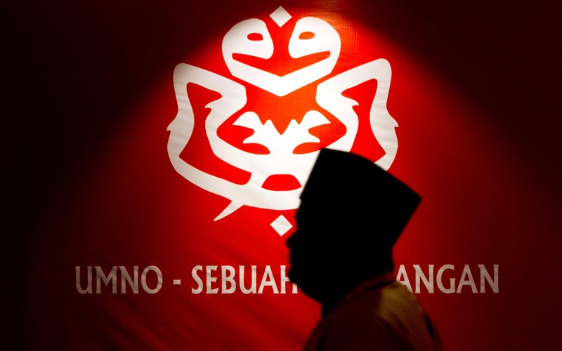 Kecewa cara UMNO urus kemelut Tuanku Muhriz, ketua cawangan letak jawatan