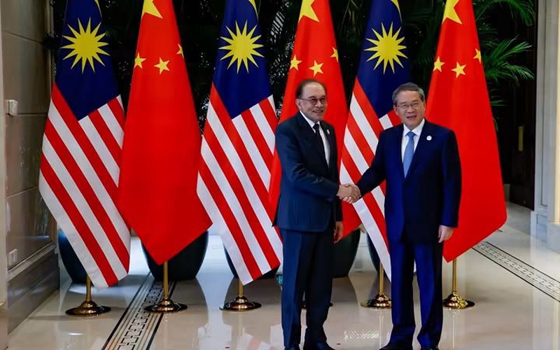 Pelaburan lebih RM28 bilion antara hasil lawatan Anwar ke China