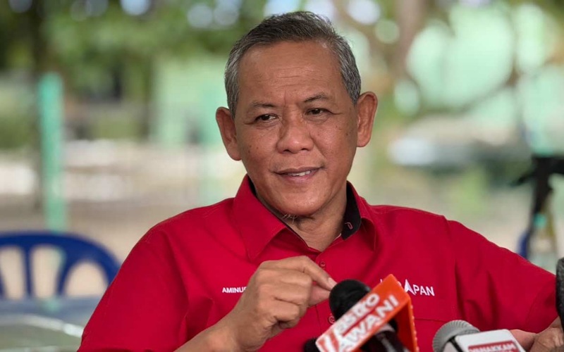 PH hanya jawab persoalan Kerajaan BN bukan campuri krisis institusi diraja, adat