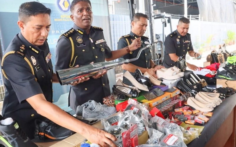 Ekzos tiruan antara barang rampasan dilupus KPDN bernilai RM3.15 juta