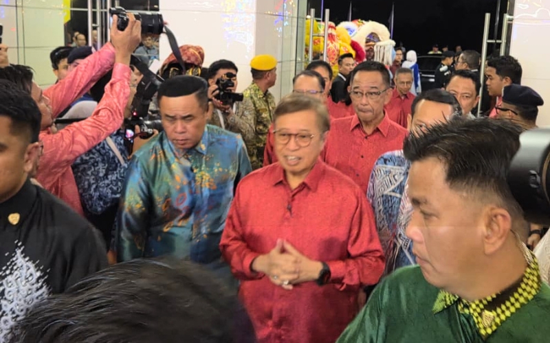 Premier Sarawak rakam penghargaan kerajaan MADANI setuju kongsi kuasa bidang pelancongan