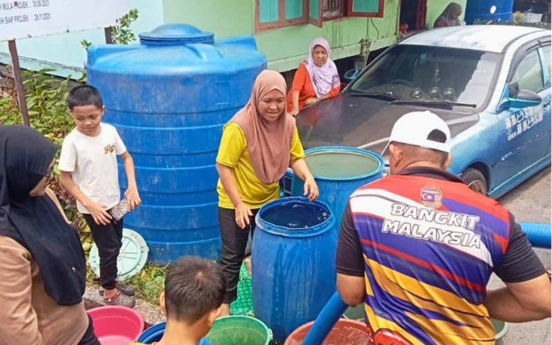 JBALB salur 20 trip bekalan air bantu penduduk terjejas cuaca kering