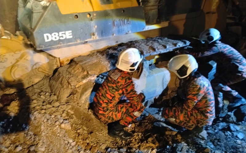 Lelaki maut dihempap jentolak di Long Seridan