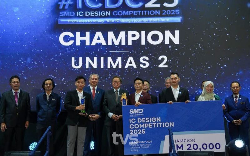 Tiga penuntut UNIMAS juara pertandingan IC Design Competition, bawa pulang RM20,000