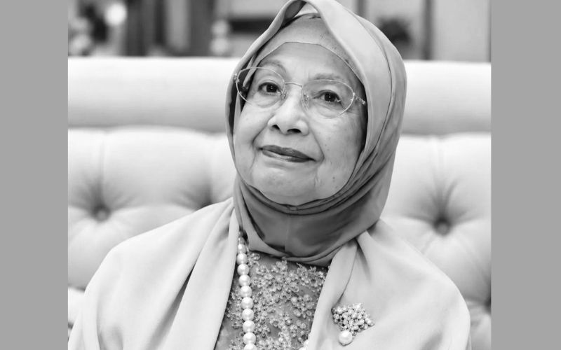 Tun Hasmah meninggal dunia pada usia 100 tahun