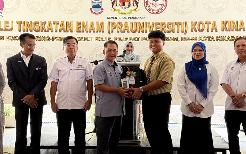 Pelajar mangsa kebakaran mungkin ditempatkan di asrama