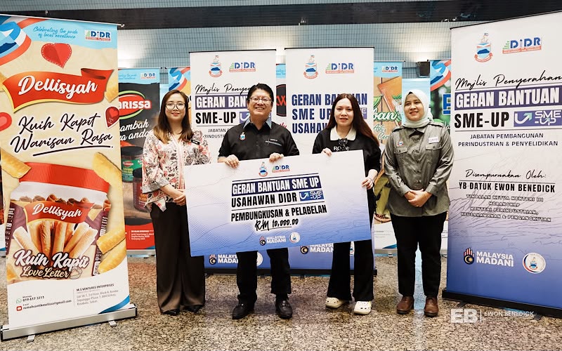 23 usahawan Sabah terima Geran SME-UP RM230,000
