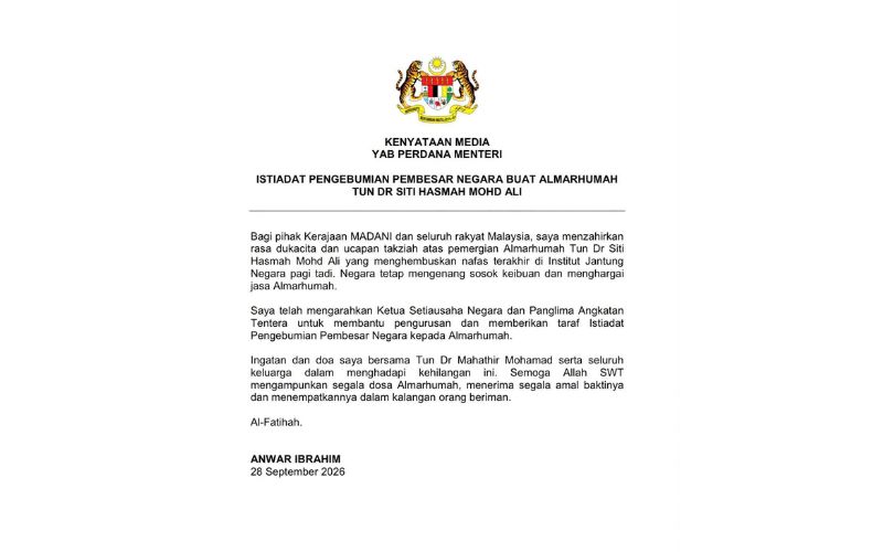 Tun Hasmah diberi penghormatan Istiadat Pengebumian Pembesar Negara