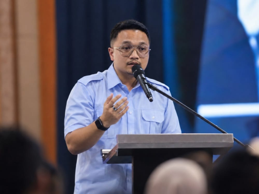 Pas di persimpangan: Perlukah Wawasan dikorbankan demi UMNO? – AMK