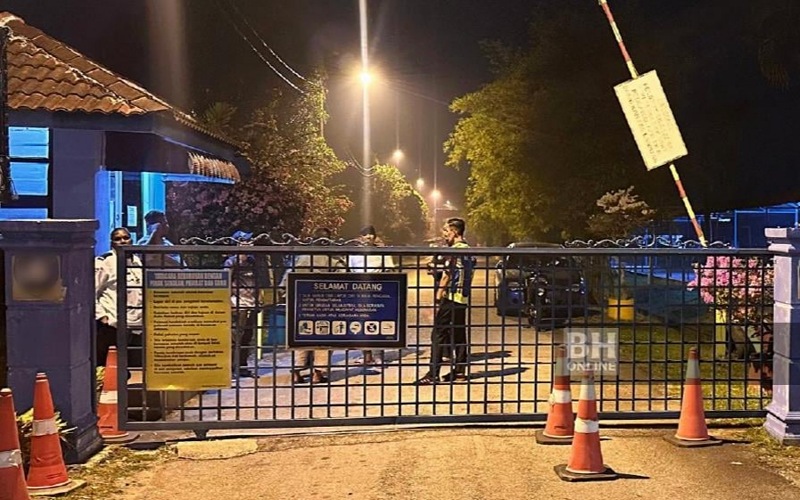 Jangan politikkan isu sekolah selamat