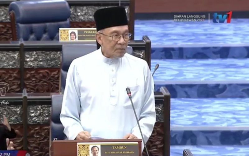 Gaji minimum naik RM2,000 mulai Jun 2027