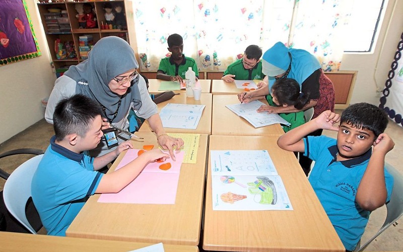 Insentif guru pendidikan khas naik RM300 sebulan