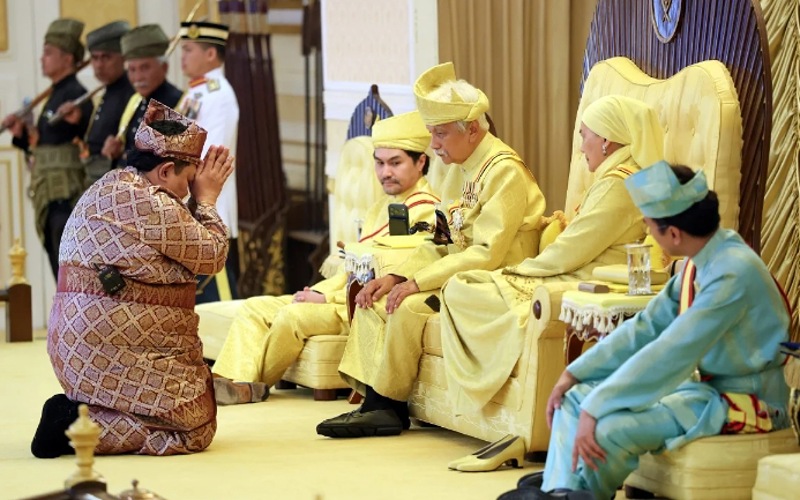 Tuanku Muhriz zahirkan Azrin Khairi Undang Luak Jelebu ke-17