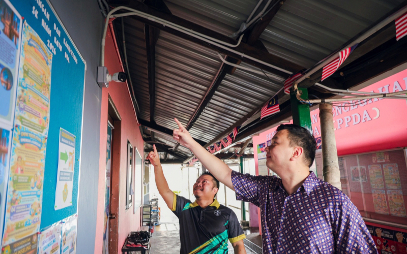 Pemasangan CCTV di SK Riam Batu 2 selesai, 12 sekolah di Miri terima manfaat