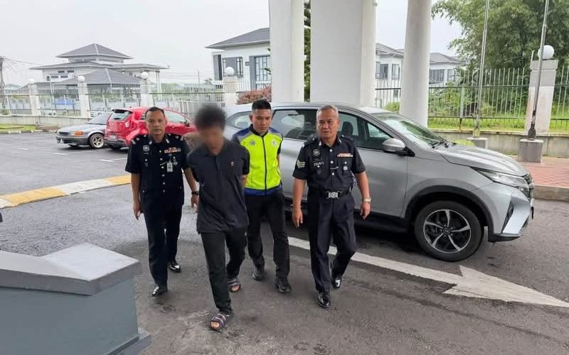 Lelaki ancam tikam ibu kandung dipenjara 16 bulan